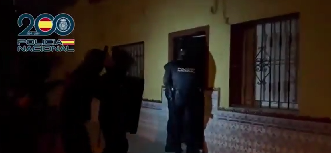 Detenidos en La Línea y San Fernando los cabecillas de una red que estafó a más de 200 víctimas.