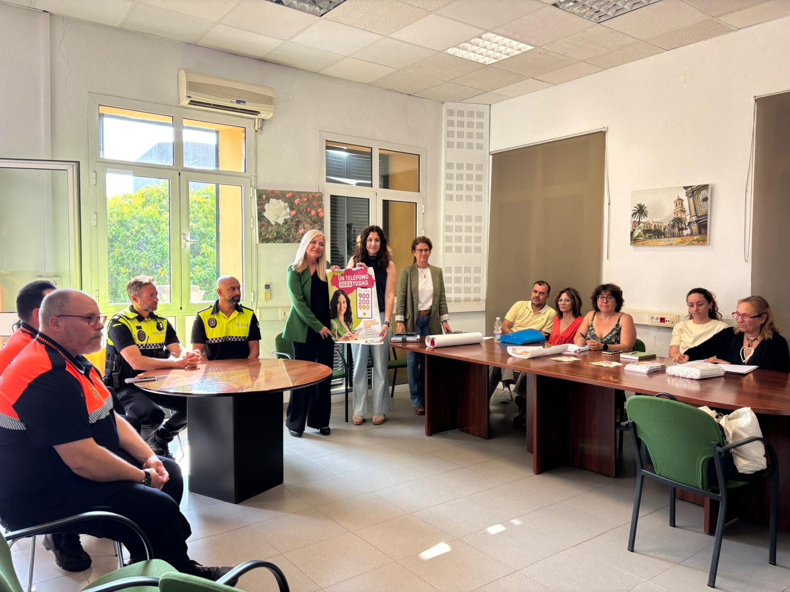 Personal municipal se forma para que la Feria Real sea un espacio libre de violencia de género.