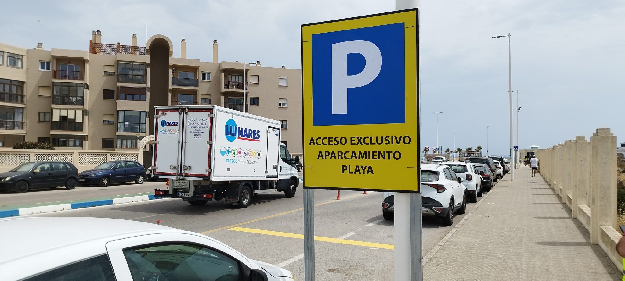 Reabierto para acceso exclusivo de aparcamientos el primer tramo de las obras en el paseo de Levante.