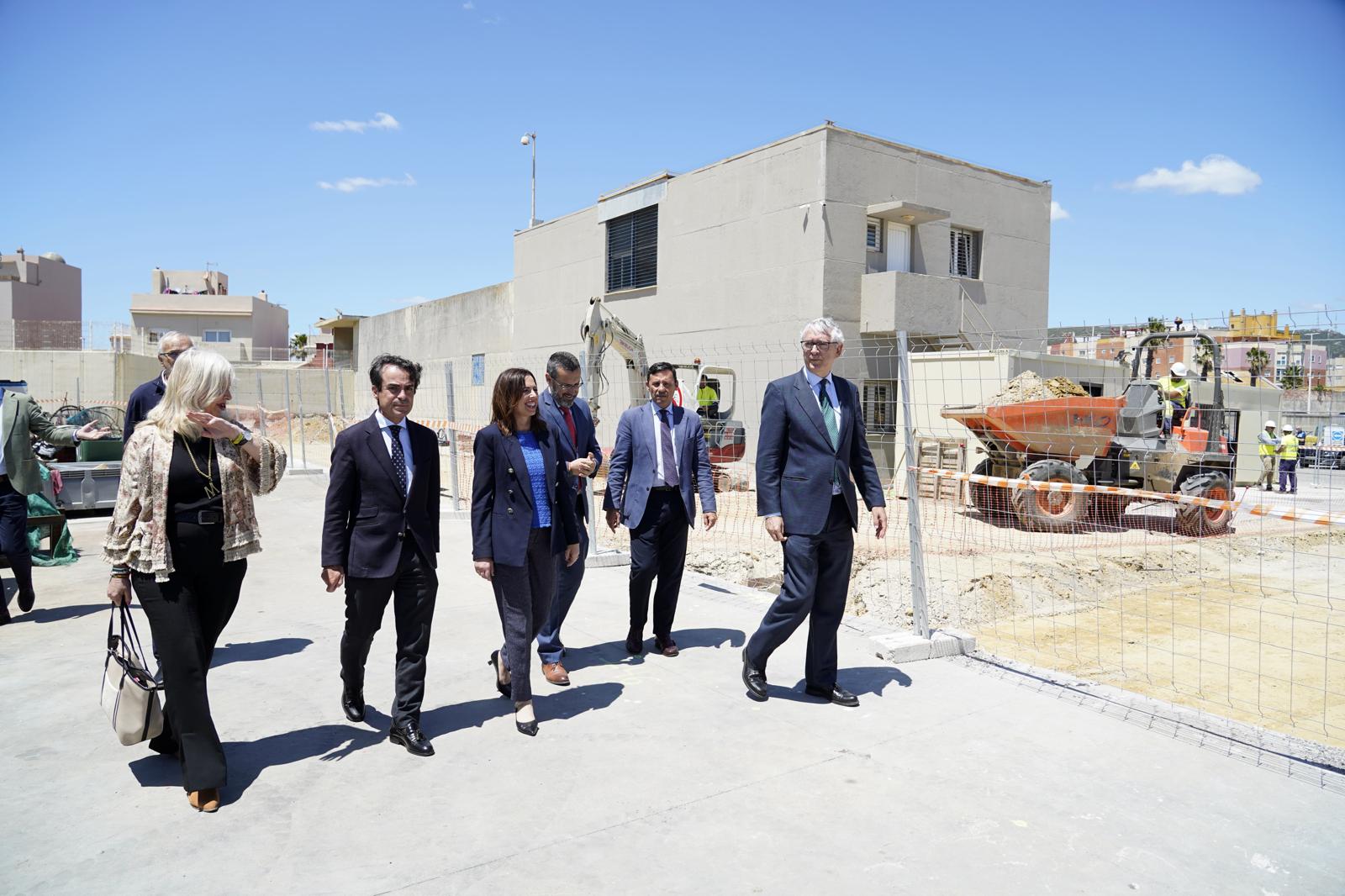 La Junta reemplazará los tinglados de sombra del puerto de La Atunara por 340.000 euros