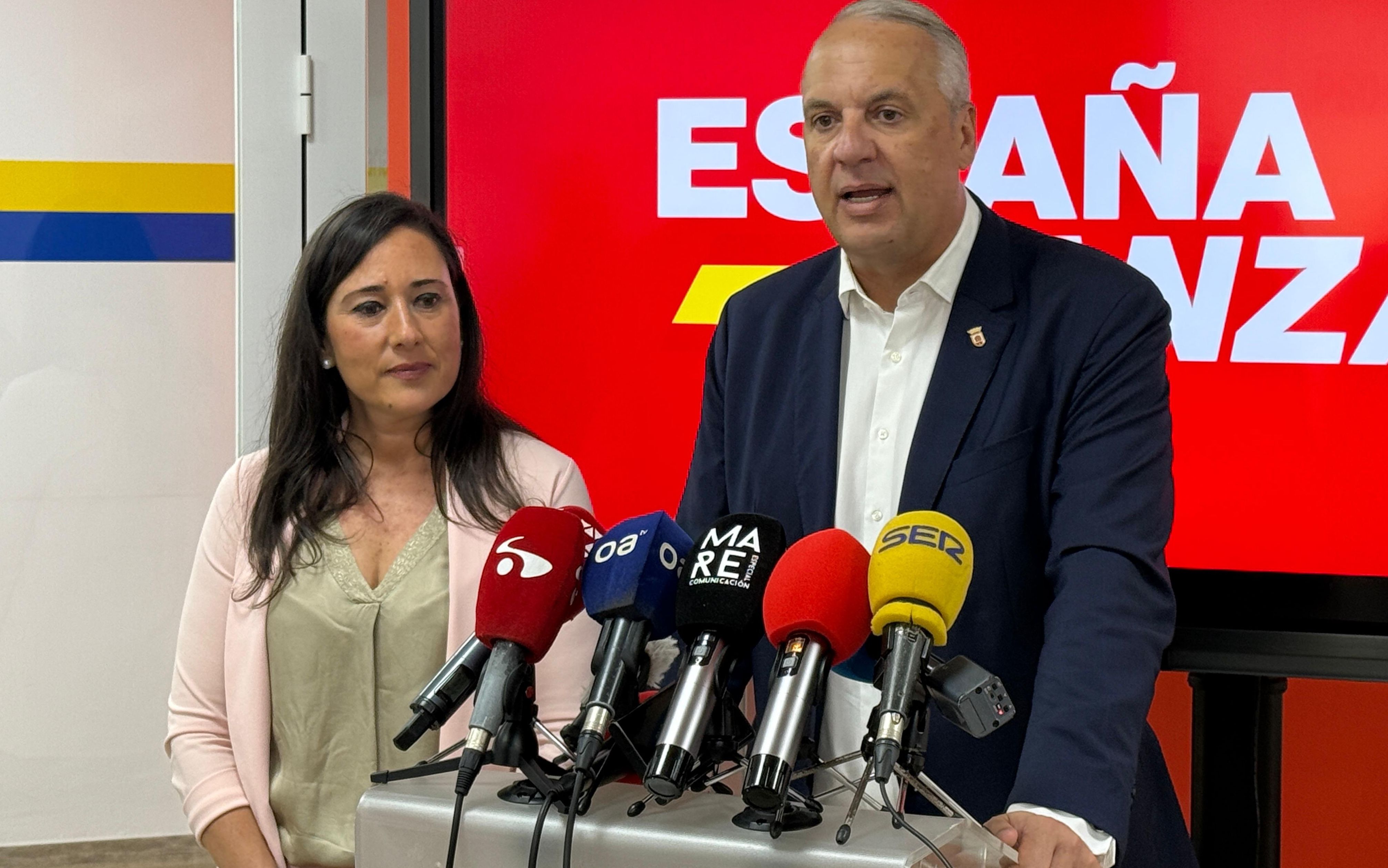 El PSOE destaca "la histórica página" que el Gobierno escribe con el acuerdo de Gibraltar.
