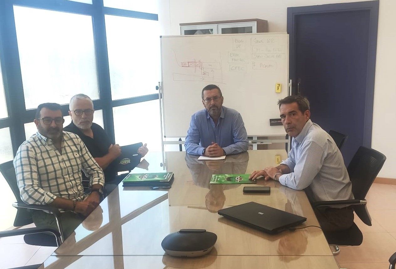 El equipo de gobierno trasladará una moción al pleno de julio en apoyo a las reivindicaciones de Jucil.