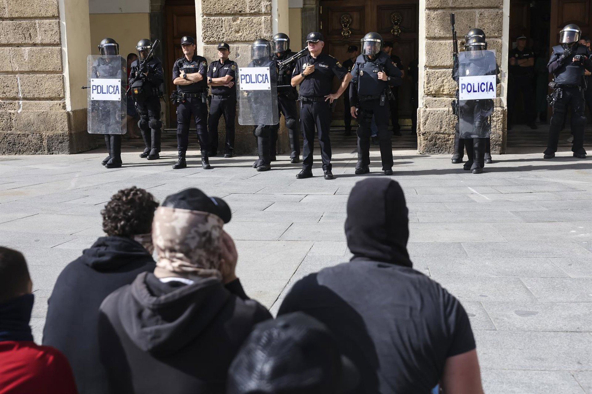 UGT dice ir "con actitud positiva" a la reunión con la patronal para desconvocar huelga del sector del metal