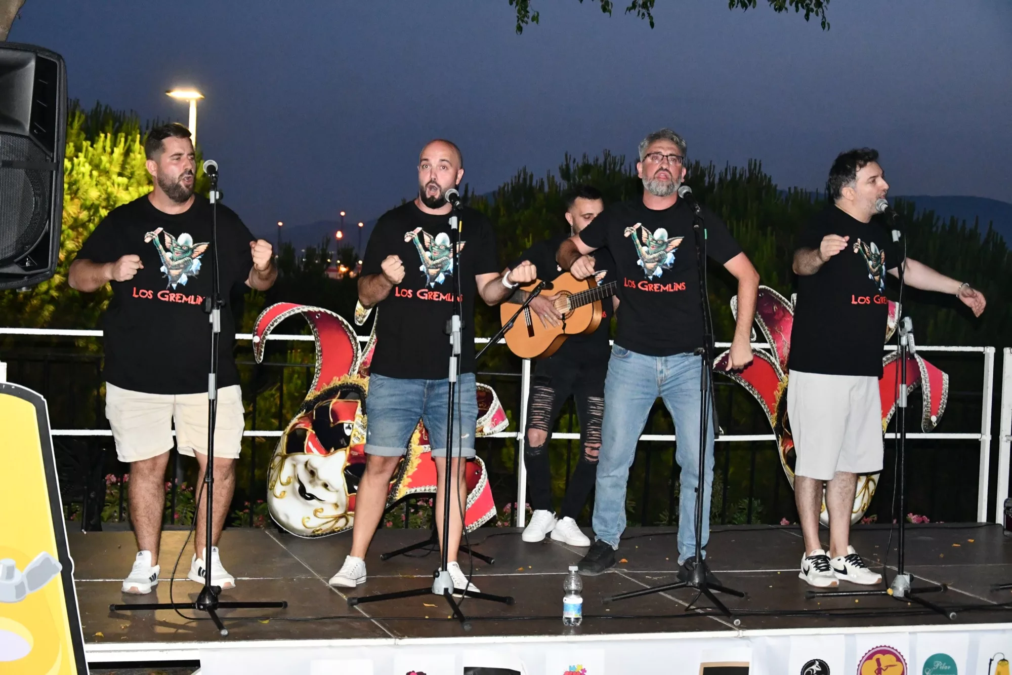 Numeroso público en Los Cañones con el II Concurso de Pasodobles a Nudillos.
