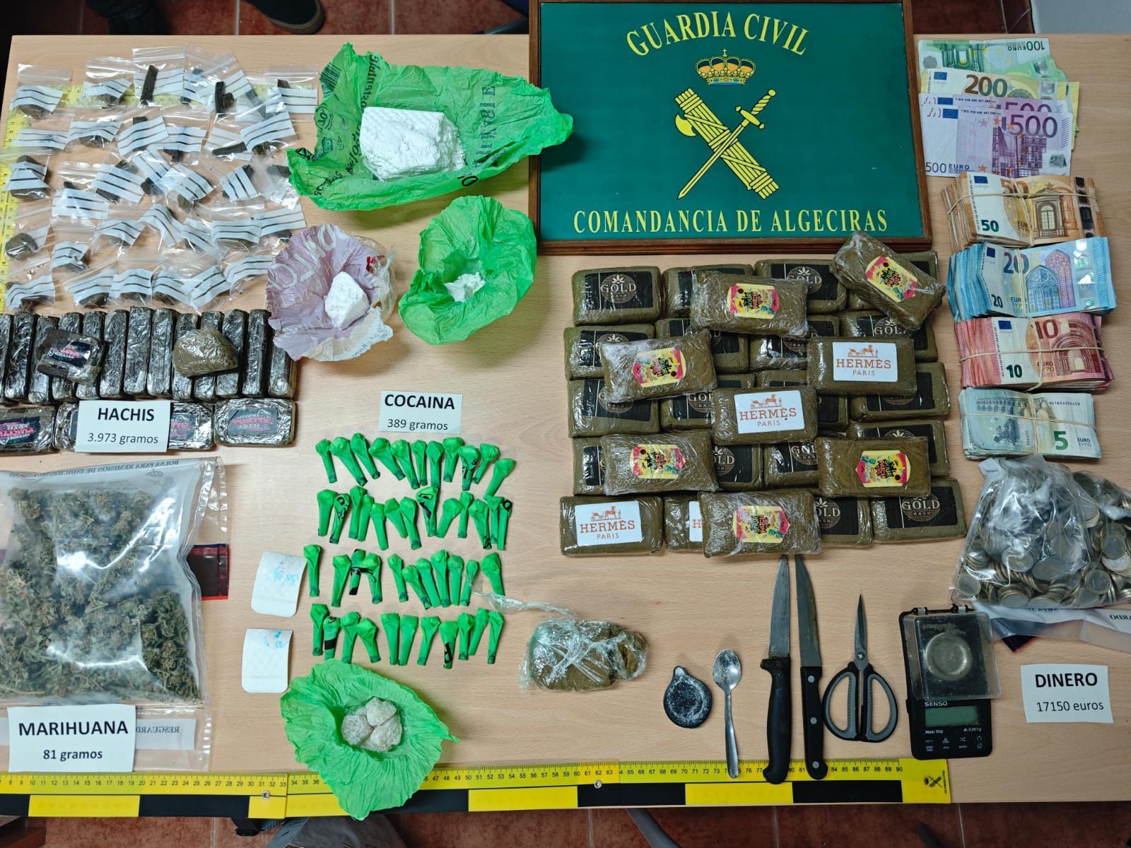 La Guardia Civil desactiva un punto de venta de drogas en la localidad de San Roque. 
