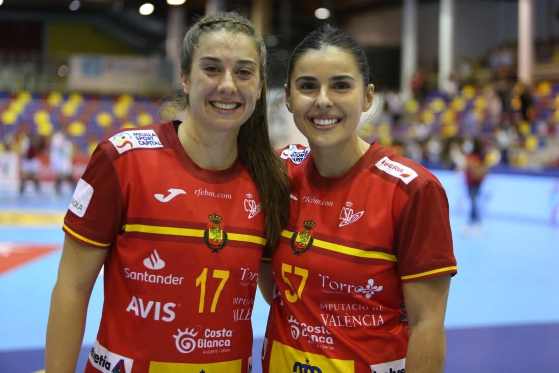 Las algecireñas Jennifer Gutiérrez y Paula Valdivia, con España