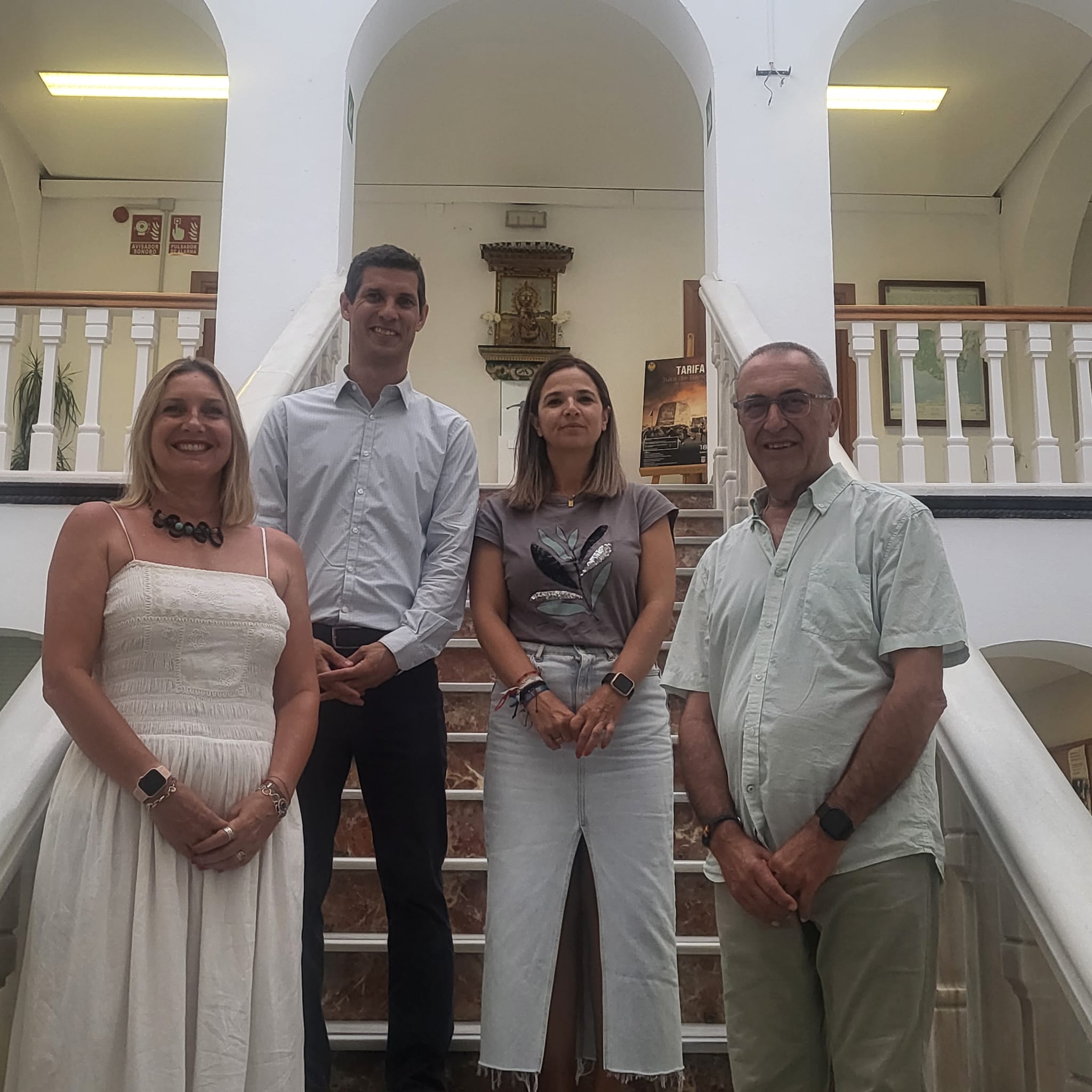 La hostelería de Tarifa contará con un servicio extraordinario de recogida “puerta a puerta” de vidrio