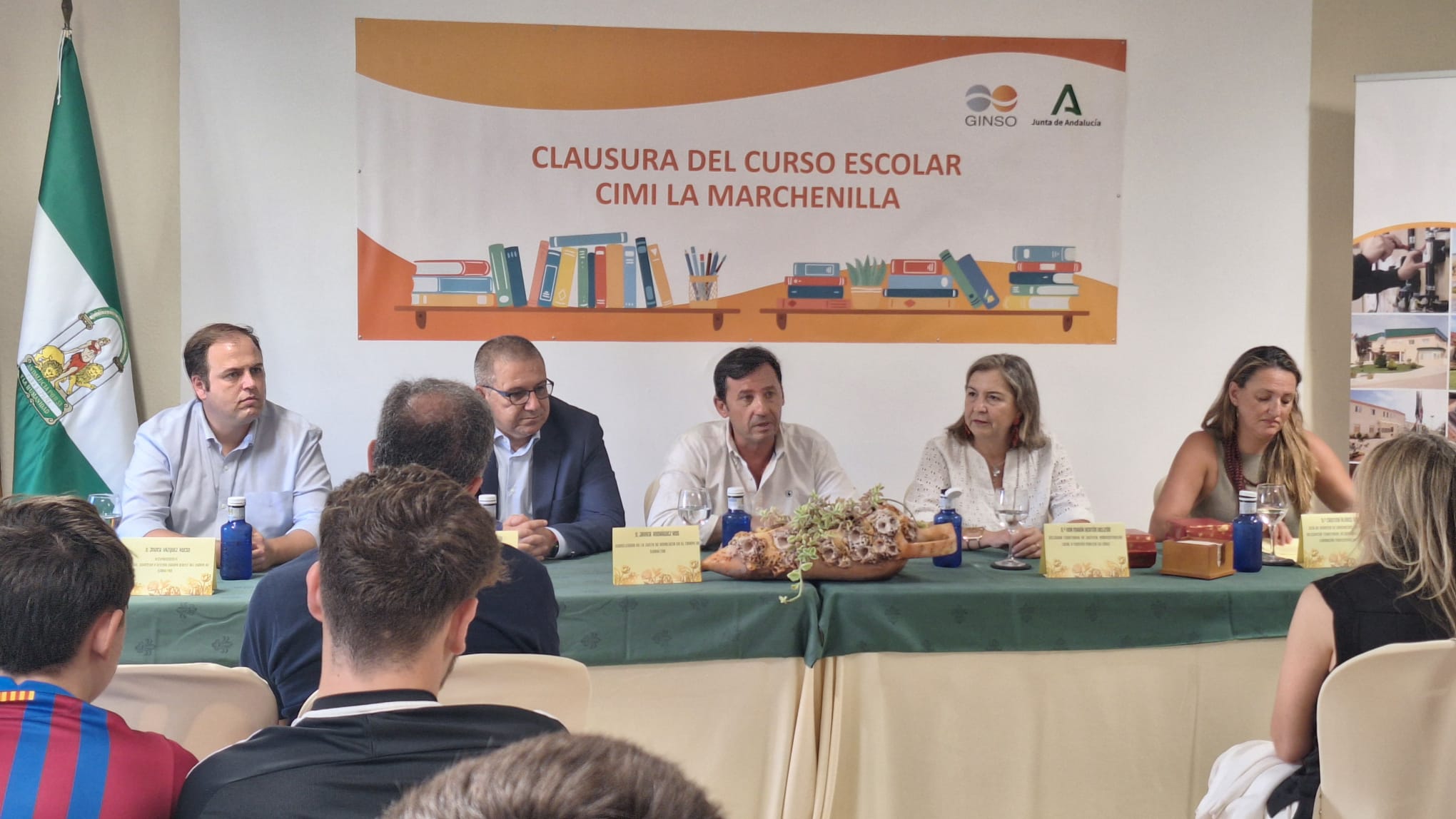 Una treintena de menores superan sus estudios mientras cumplen medidas judiciales en el CIMI La Marchenilla