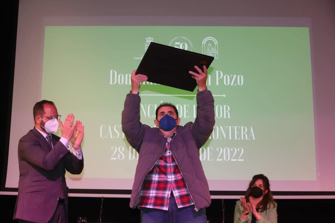 Homenaje del Ayuntamiento a Manolo.