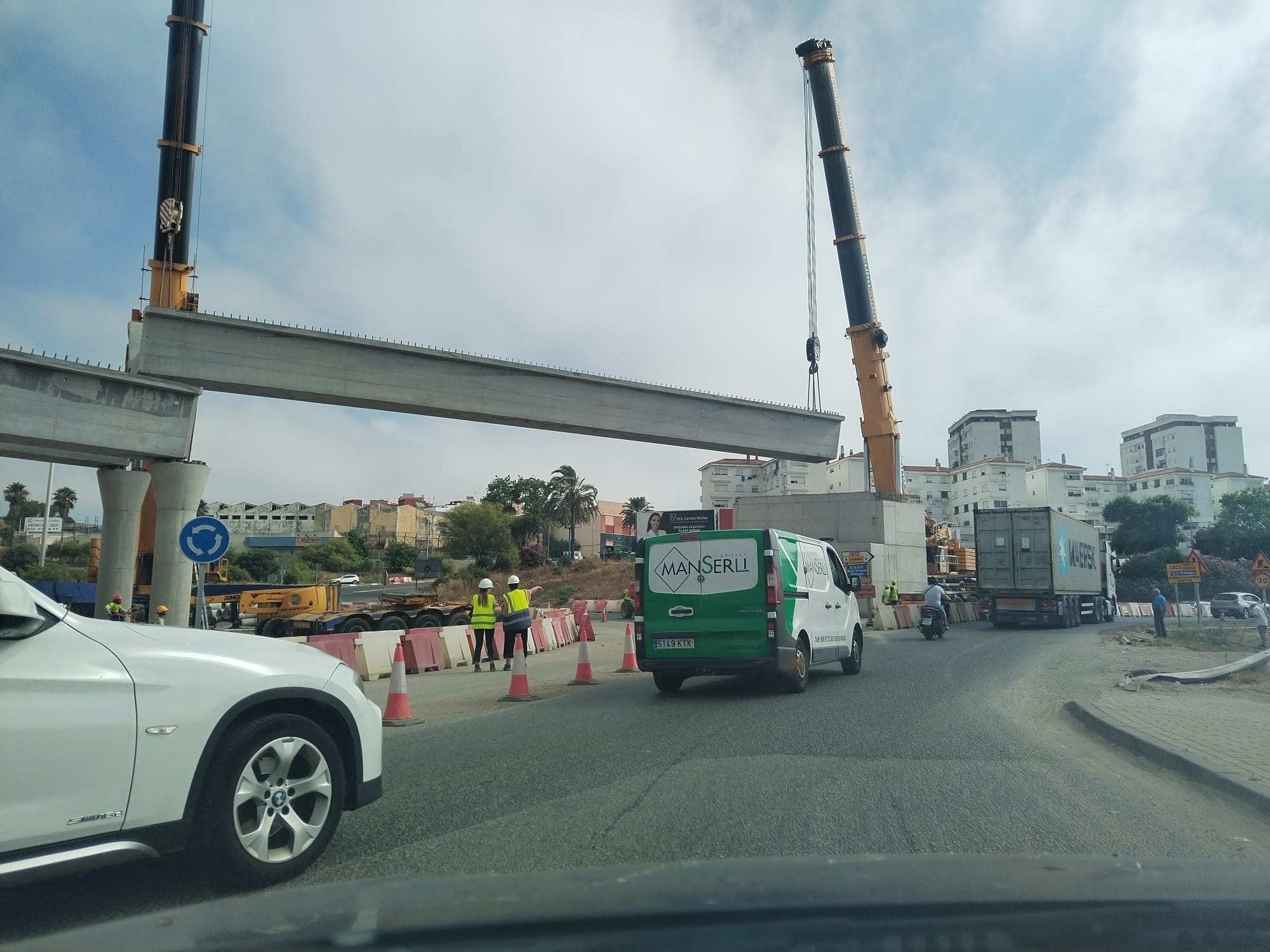 Caos circulatorio en la Zona Sur tras un nuevo corte de tráfico por las obras de Los Pastores.