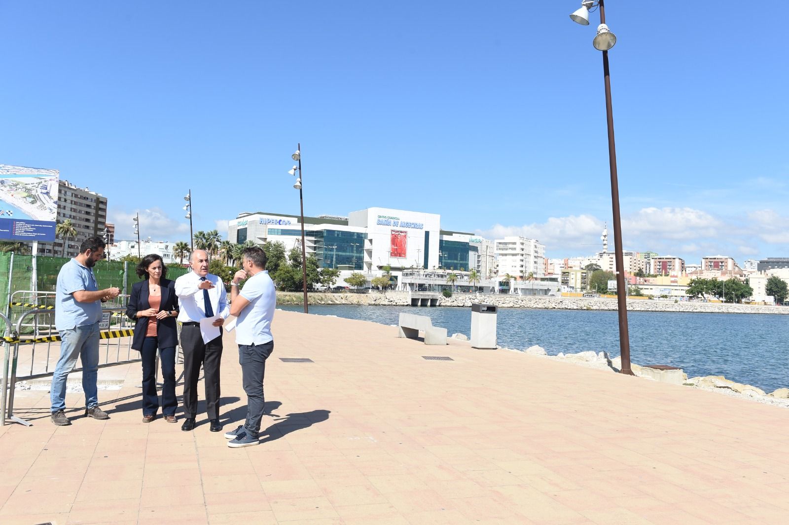 El alcalde destaca el compromiso Puerto-Ciudad con el proyecto del Lago Marítimo.