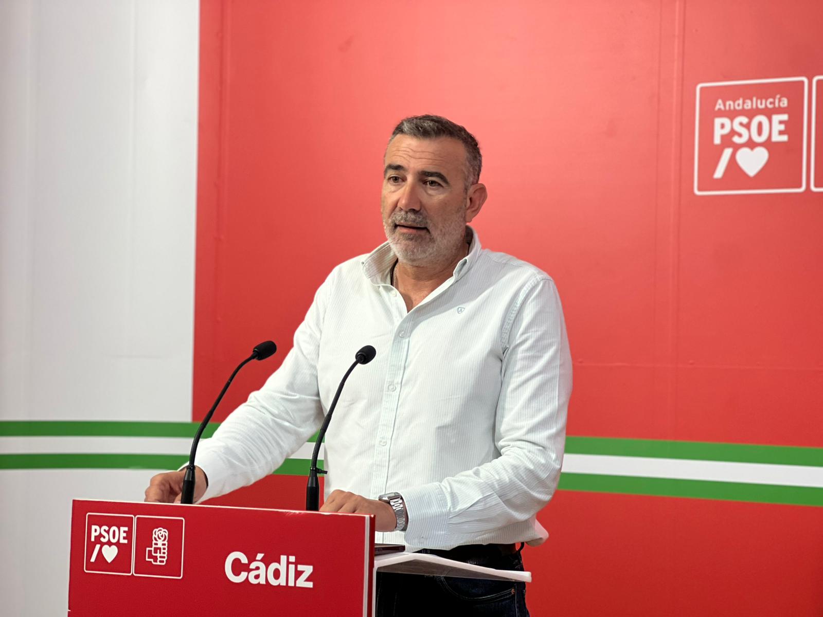 El PSOE denuncia que las inversiones de Diputación se concentran en municipios del PP y en La Línea.