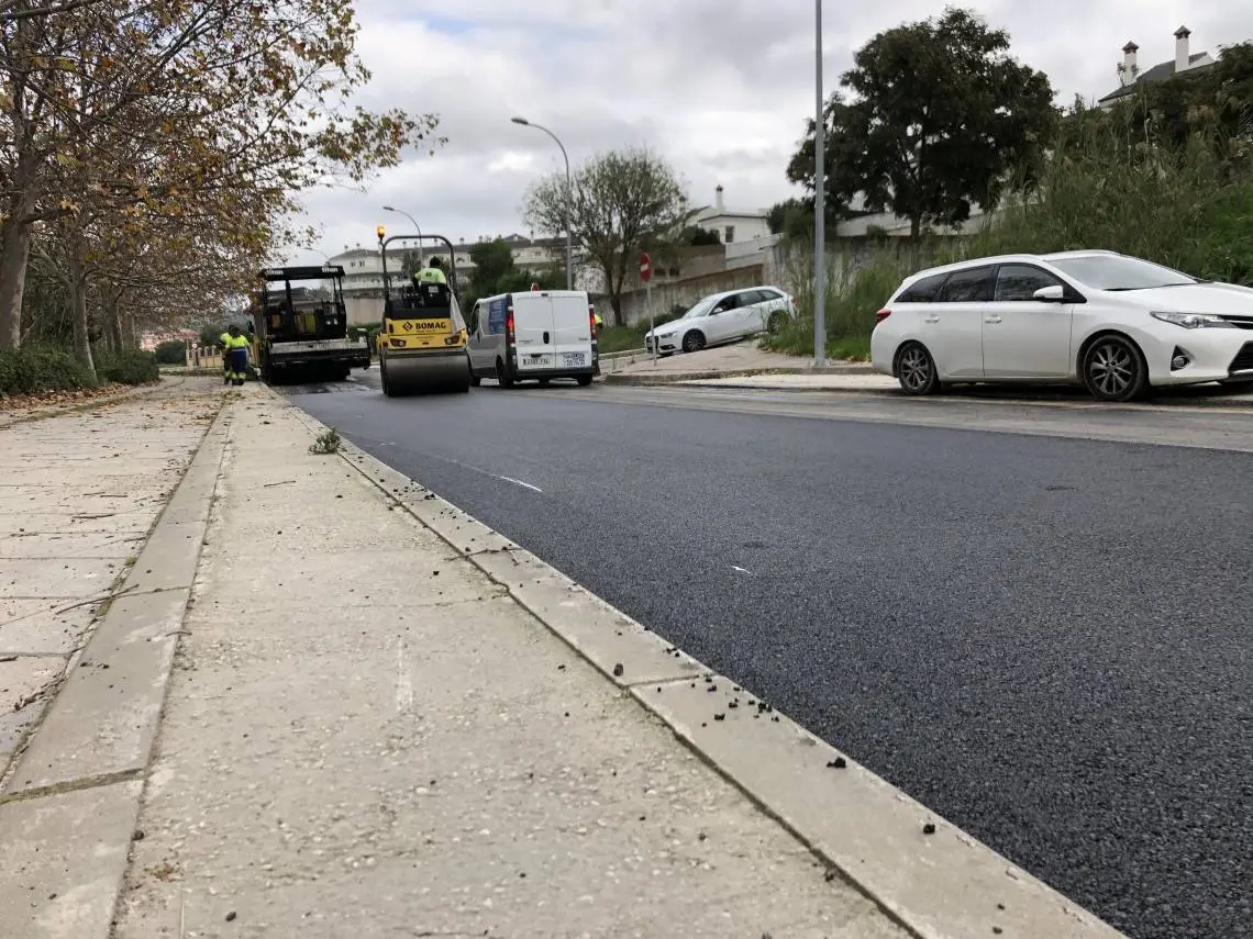 Los Barrios licita un nuevo plan de asfaltado por valor de 1,4 millones de euros