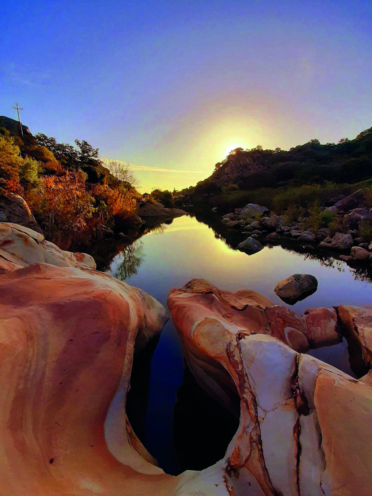 El agua del río baña un rincón con encanto. | Fran Vega.