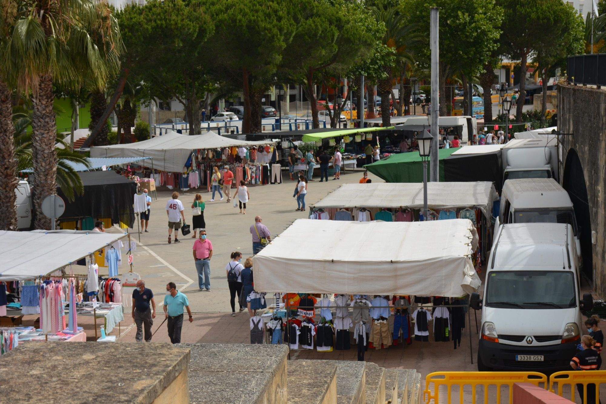 Mercadillo de San Roque. 