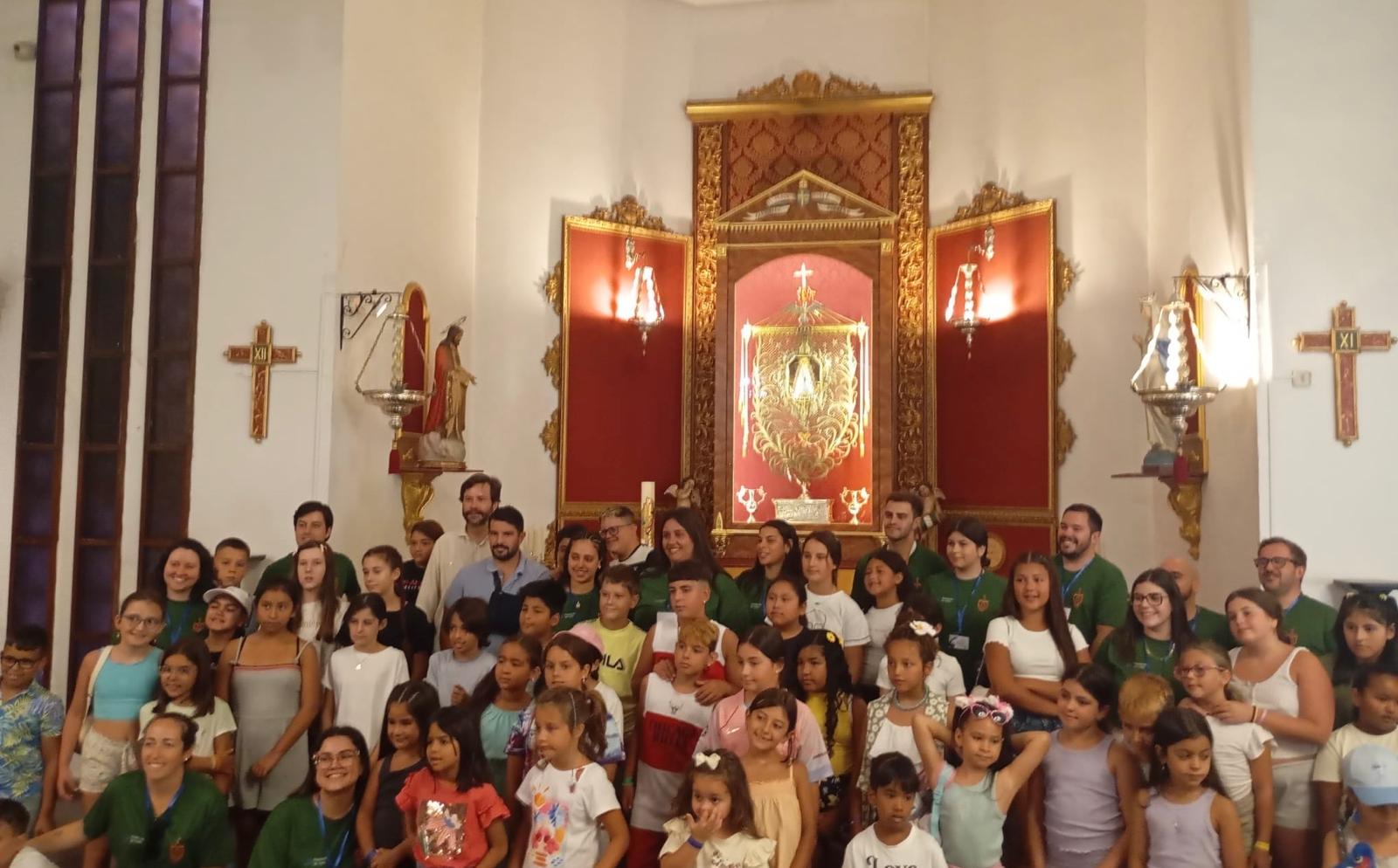 El Rocío acoge a 48 niños de Algeciras para disfrutar de unos días de vacaciones.