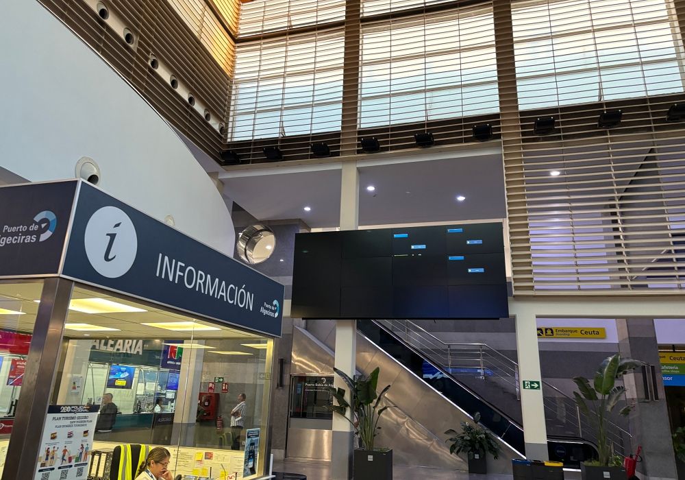Indignación entre los trabajadores de la estación marítima de Algeciras por el caos durante la OPE