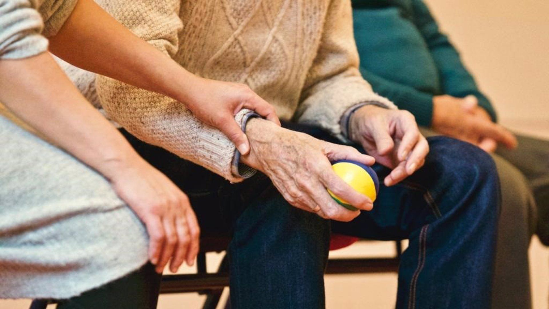 La Junta distribuye 67,5 millones para reforzar los servicios sociales comunitarios en Andalucía