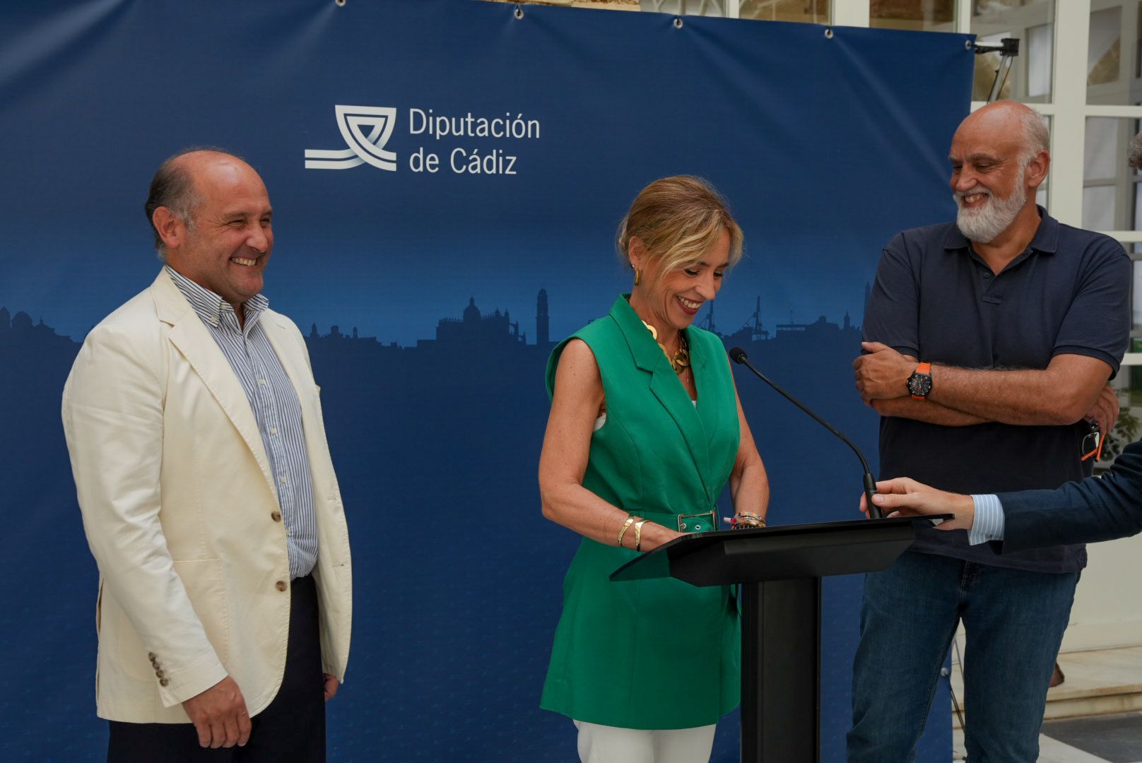 La Línea 100x100 evita la cesión directa de El Madrugador y fuerza a Diputación su licitación pública