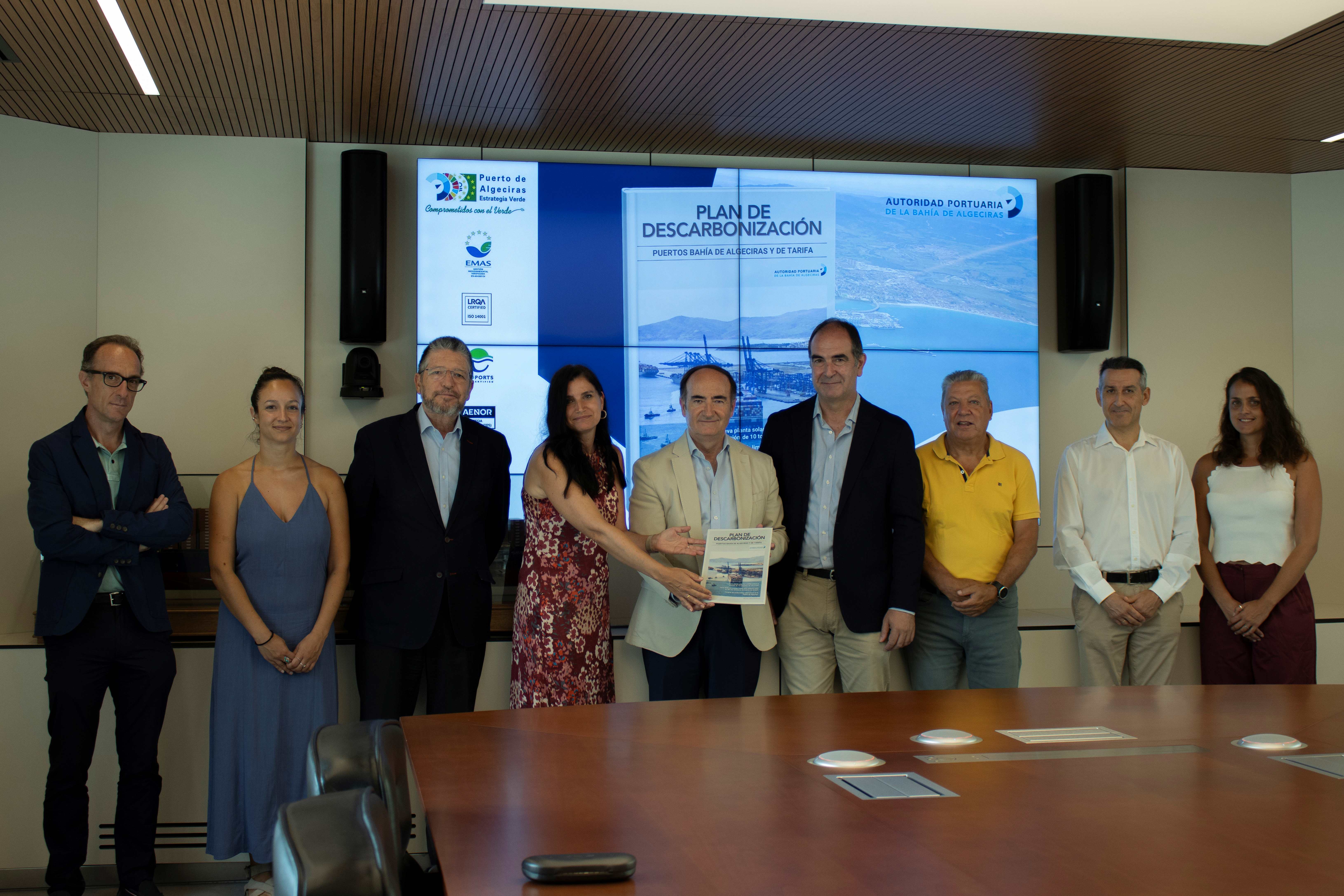  Plan Descarbonización. La APBA presenta su hoja de ruta hacia un puerto más sostenible y libre de emisiones.
