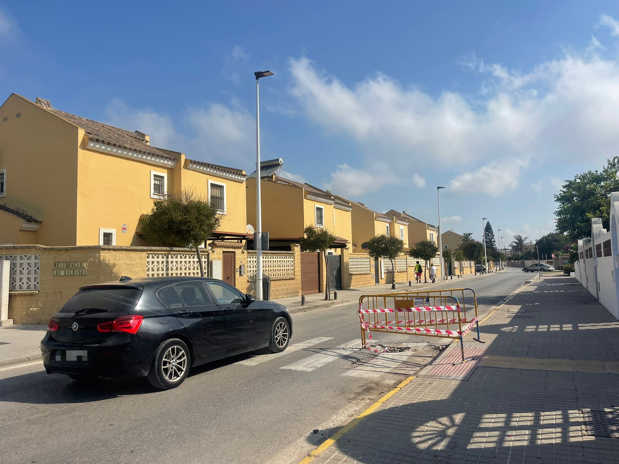 Localizado un nuevo socavón en Rinconcillo que interrumpe el tráfico en la calle Cabo Salines