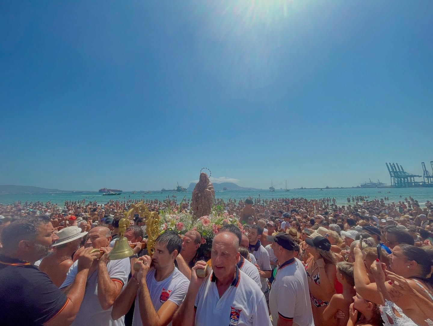 La Palma se reencuentra con los algecireños en el templo de El Rinconcillo. Foto: Sofía Furse. 