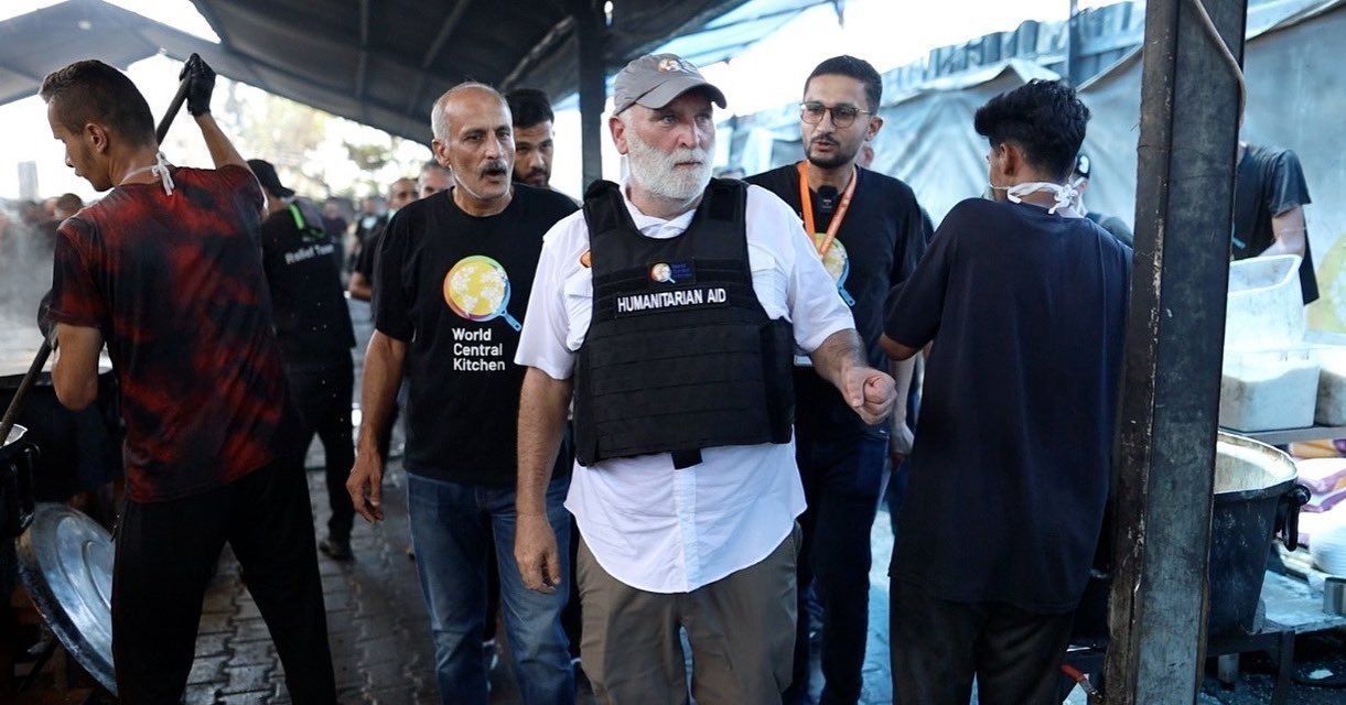 El chef José Andres llega a Gaza, en una imagen del jueves 14 de agosto. Foto: @chefjoseandres