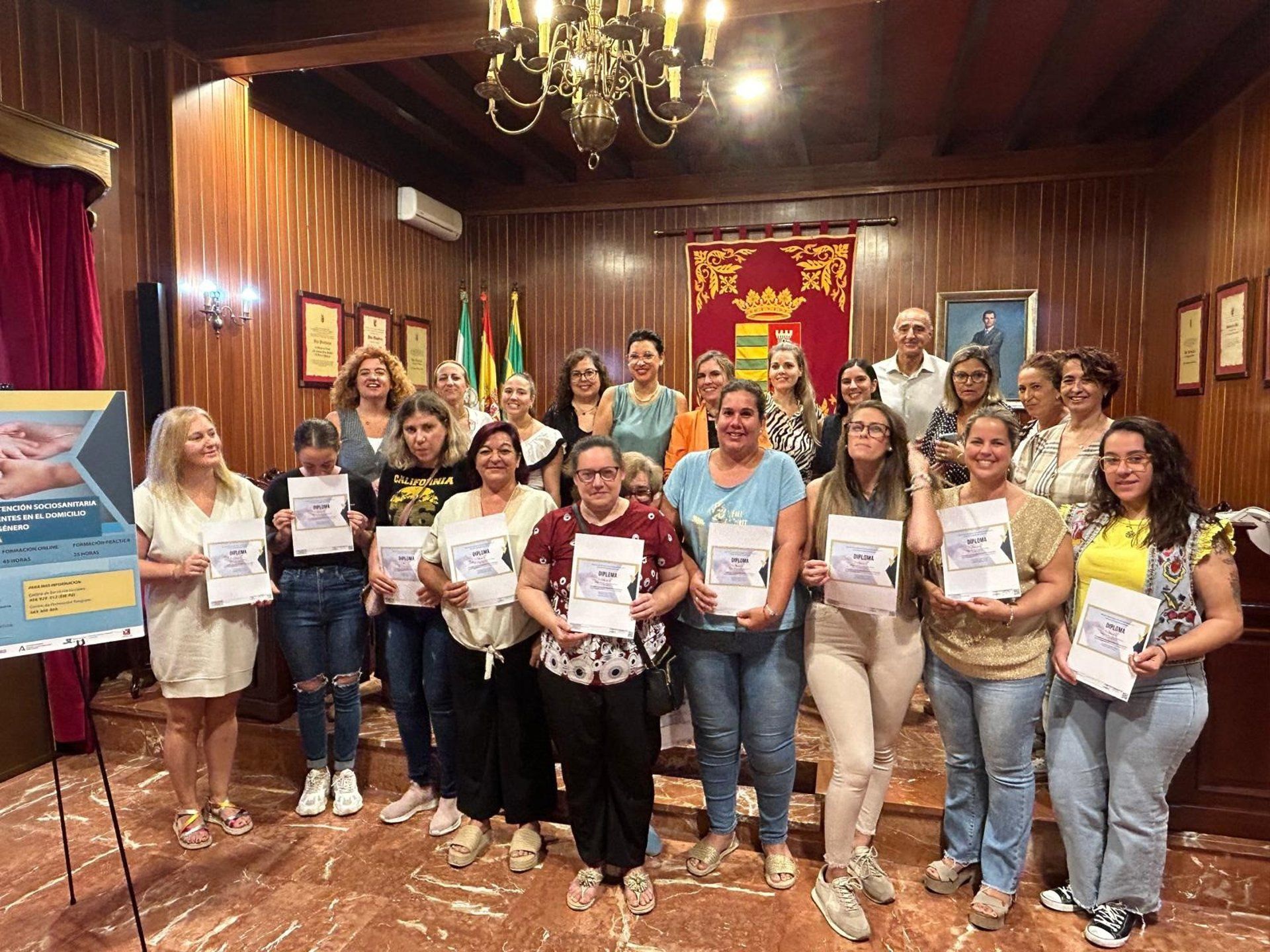 Diputación ofrece cursos introductorios para el empleo femenino en Tesorillo, Tarifa y Facinas