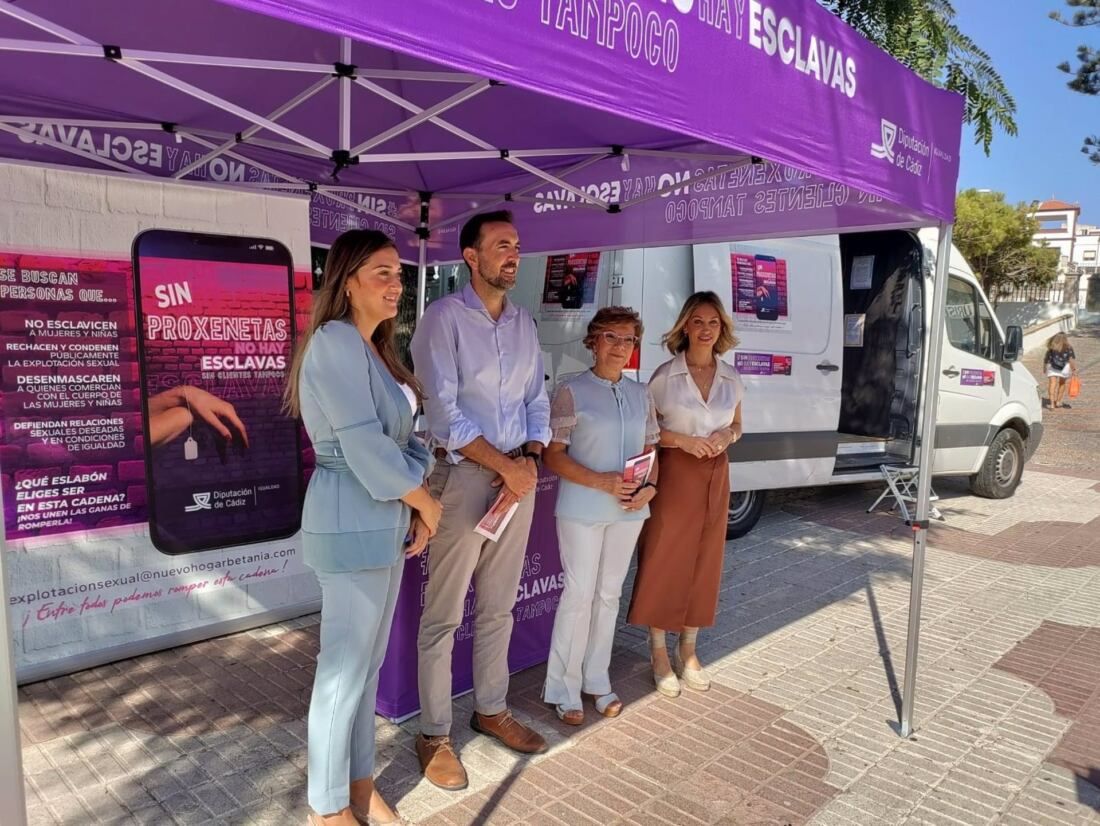 CádizAlDía.- Diputación estrena en Tarifa su campaña 'Sin proxenetas no hay esclavas. Sin clientes tampoco'