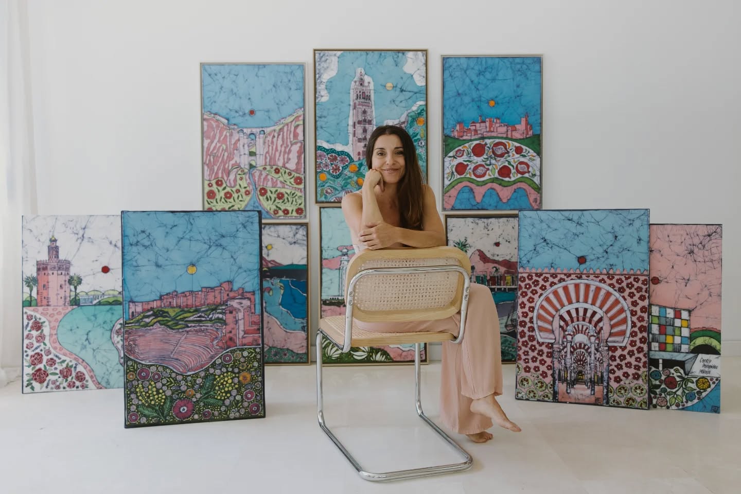 La Línea y Tarifa viajan a Yakarta de la mano del arte de Rocío Tovar