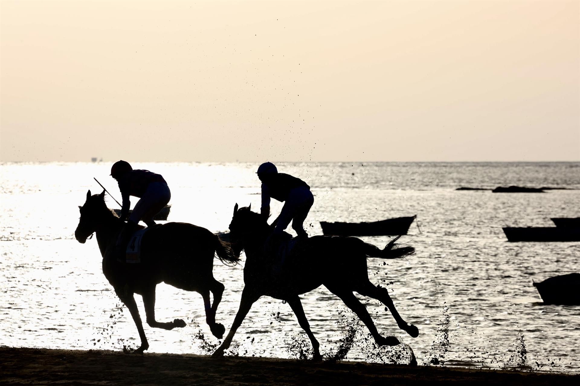 Detenido por presuntos tocamientos a varias mujeres durante las Carreras de Caballos de Sanlúcar. Foto: Nacho Frade - Europa Press