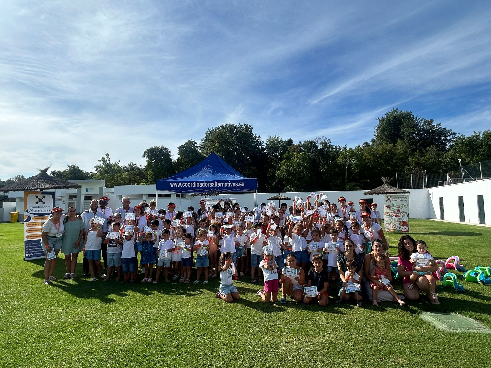 Más de 100 menores de Castellar disfrutan del Campamento Municipal durante este verano