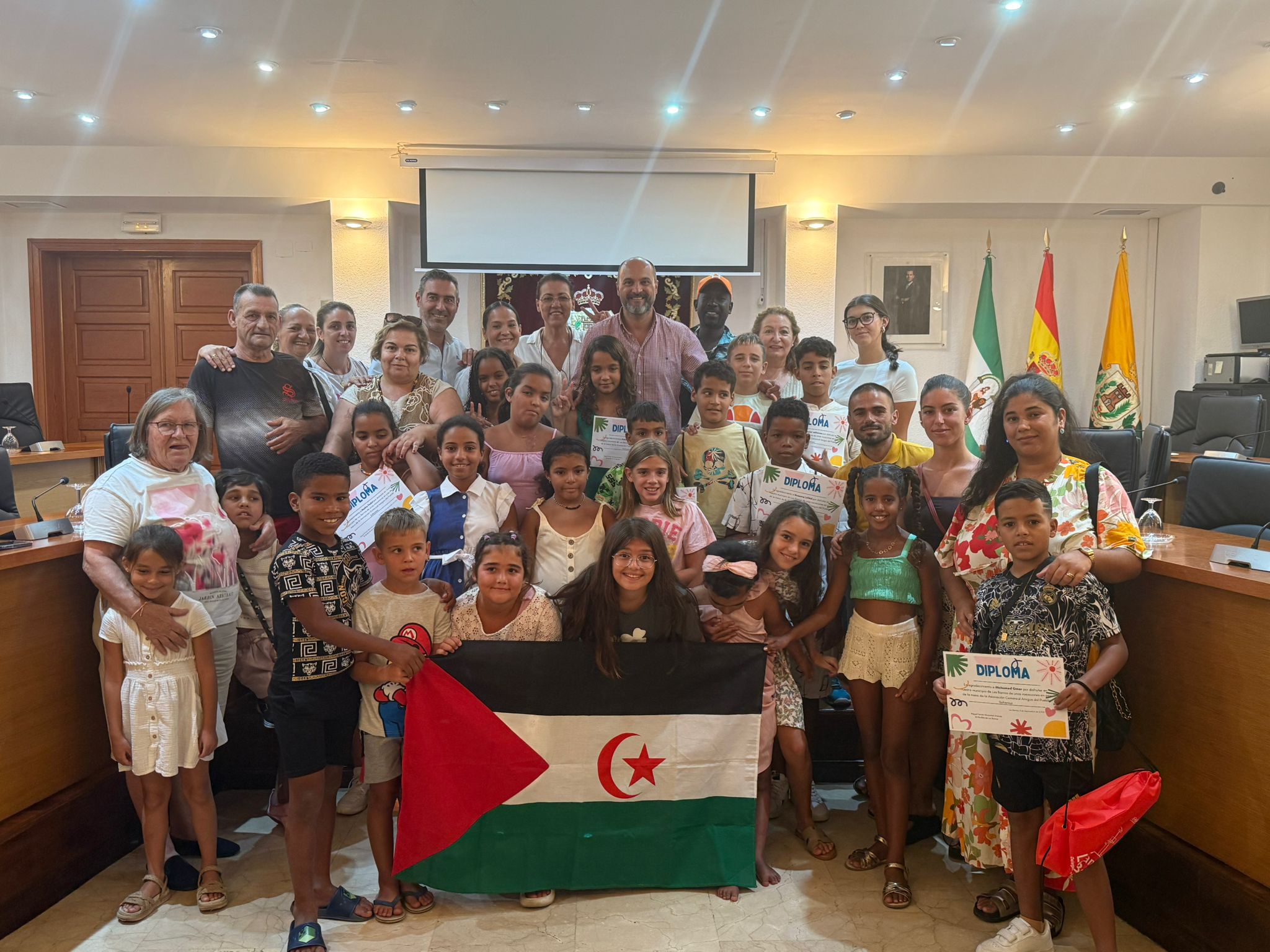 Niños y niñas saharauis se despiden del Campo de Gibraltar tras disfrutar del programa ‘Vacaciones en Paz’