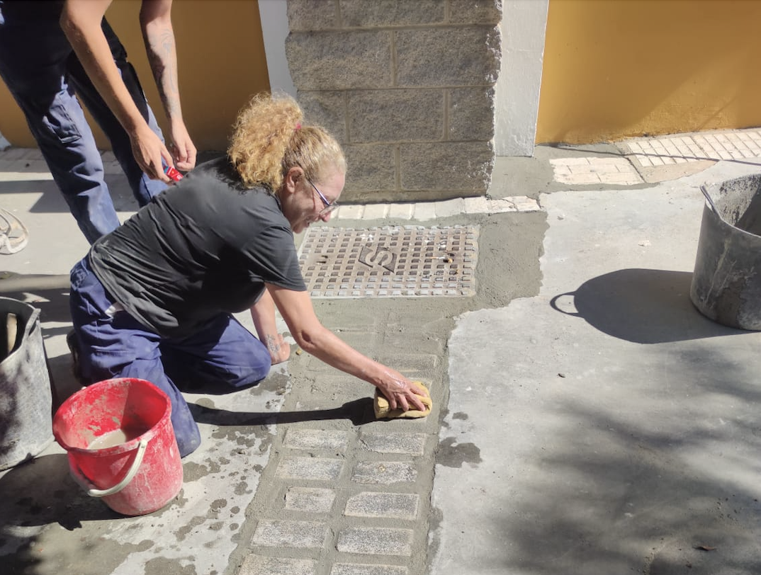 Los Barrios mejora la iluminación de Guadacorte y acomete reparaciones en varias zonas del municipio