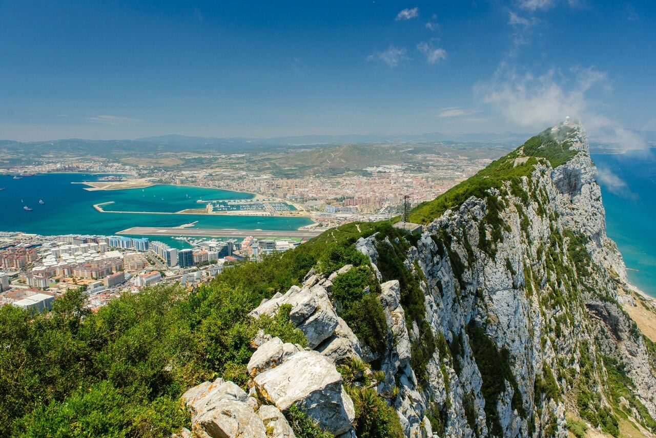 España vs Gibraltar: cómo se gravan tus ganancias en casinos online