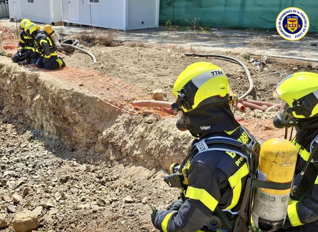 Reparada la avería de la tubería de gas que provocó el cierre de calles en Algeciras