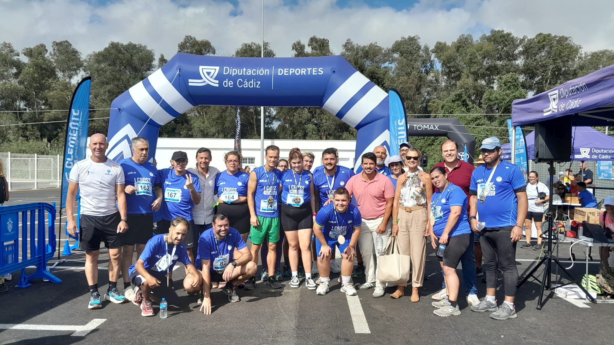 Más de 150 corredores participan en el I Cross Inclusivo de Algeciras