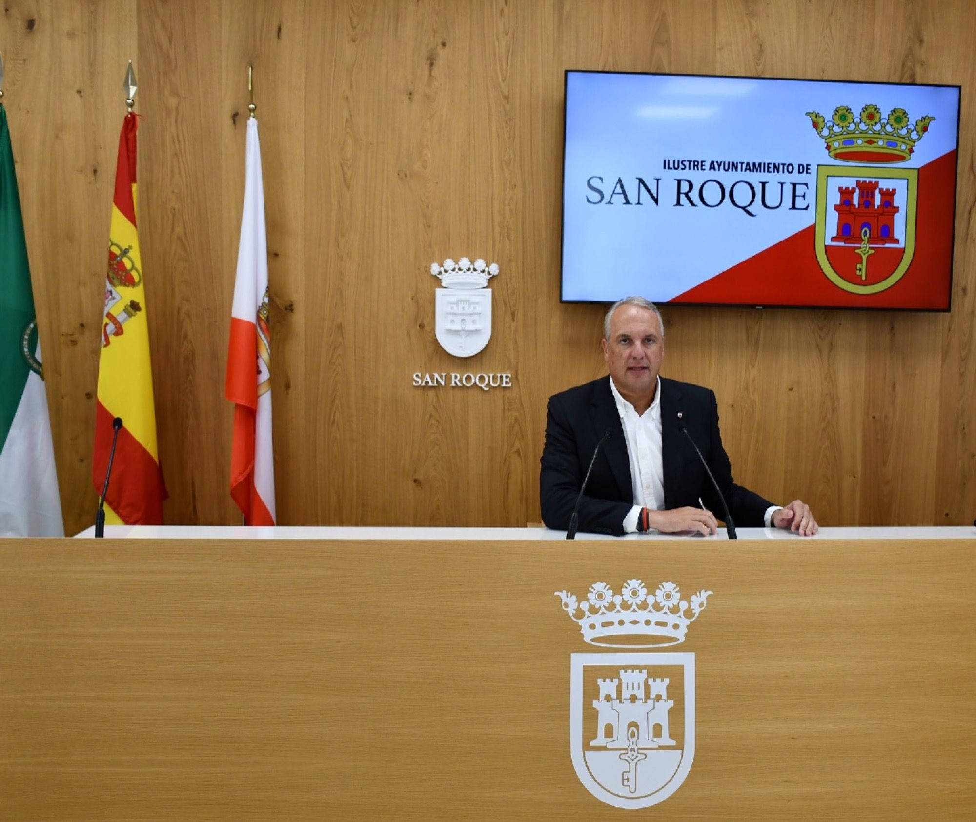 Alcalde San Roque licitación segunda fase del Paseo Marítimo de Torreguadiaro.