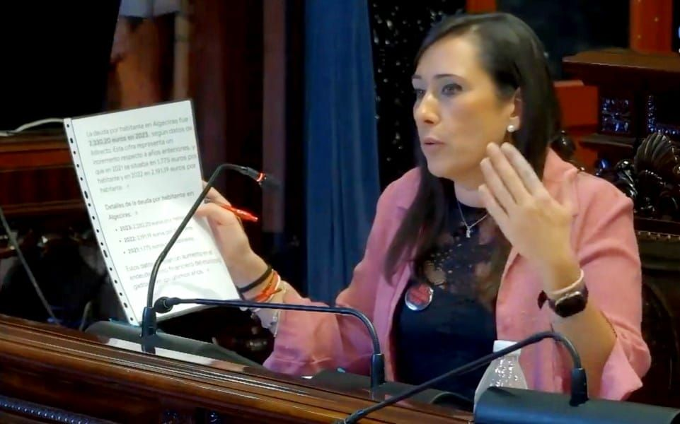 Portavoz del Grupo Municipal Socialista, Rocío Arrabal, denuncia el pago de casi 130.000 euros en facturas “irregulares” de los años 2022, 2023 y 2024.