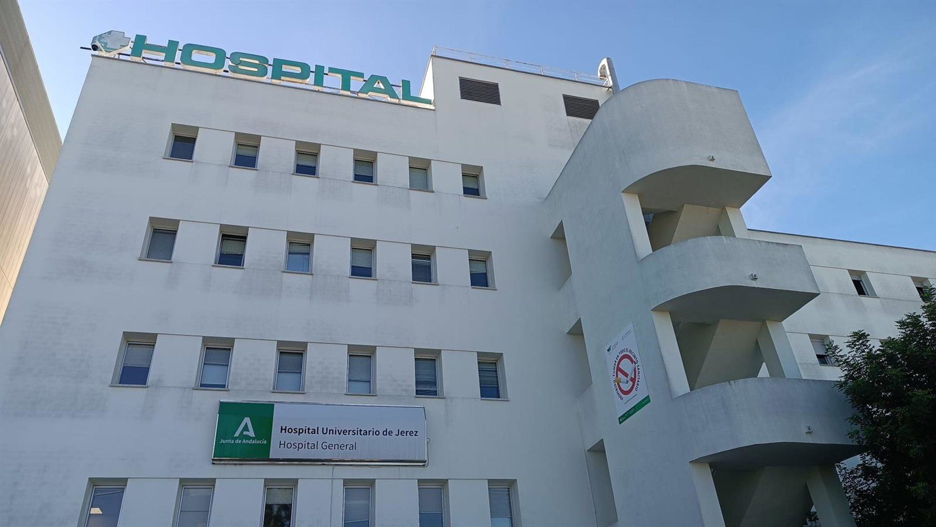 Un preso se fuga del hospital de Jerez deslizándose con sábanas por la ventana