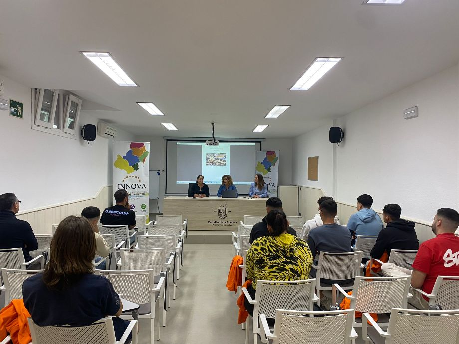  Curso de Descorche del programa 'Innova Campo de Gibraltar 2025'
