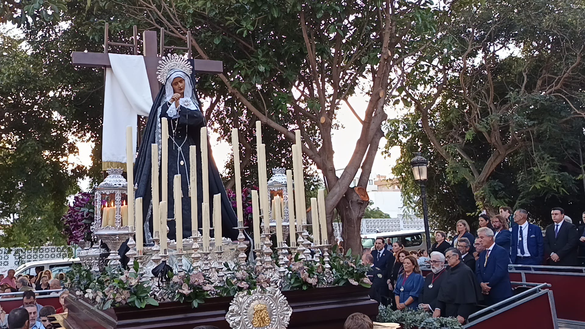 Procesión Magna del 50 aniversario del Consejo Local de Hermandades y Cofradías. Foto: Ayuntamiento de Tarifa.