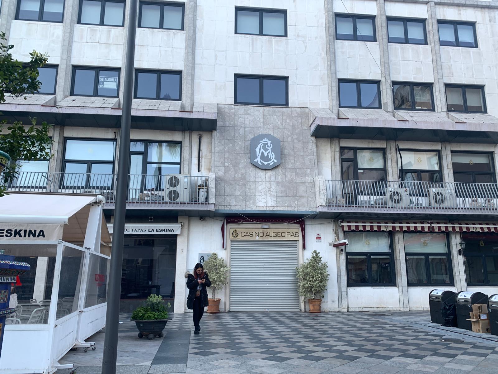 El Ayuntamiento de Algeciras dará nuevos usos al Casino para que permanezca abierto al público El Ayuntamiento de Algeciras dará nuevos usos al Casino para que permanezca abierto al público