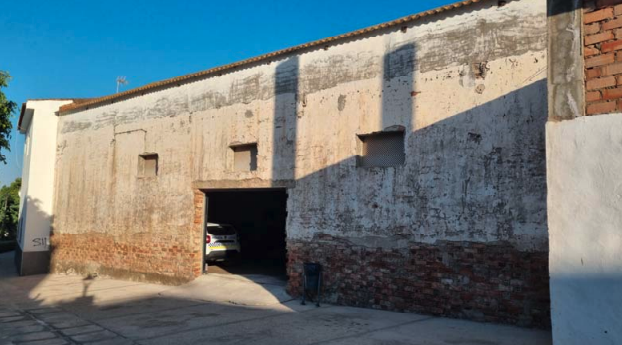 Vista del edificio desde el Paseo de Maestro Cerralbo. Imagen del Ayuntamiento de San Martín del Tesorillo. 
