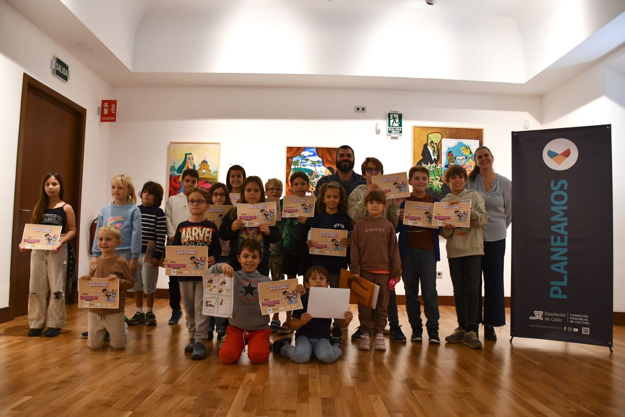 La creatividad reina en el taller del dibujo a través del cómic en San Roque