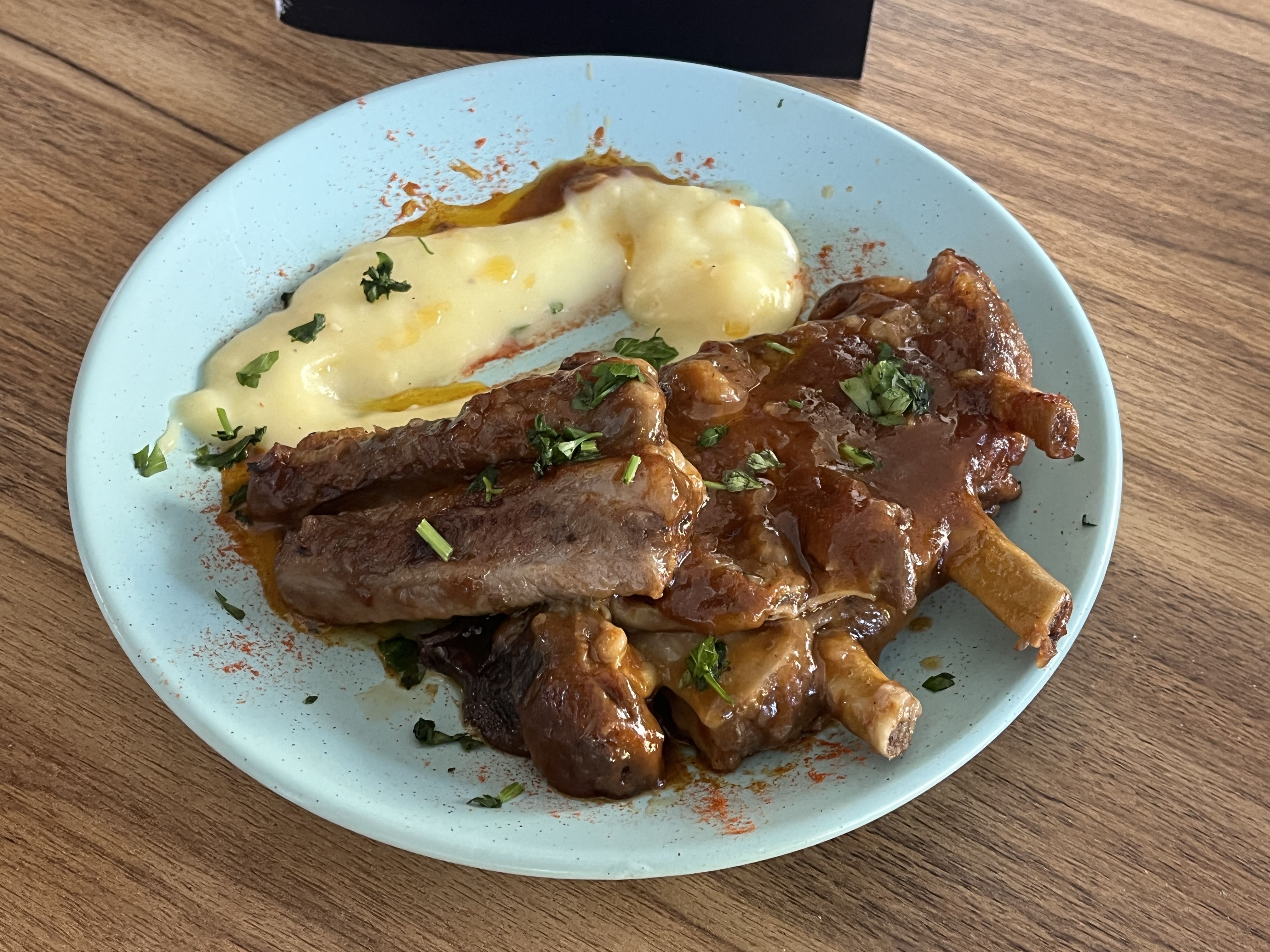 Una de las tapas que participan este año. Castellar continúa degustando la ruta de la tapa 'aBocados' tras el éxito del primer fin de semana Una de las tapas que participan este año. Castellar continúa degustando la ruta de la tapa 'aBocados' tras el éxito del primer fin de semana