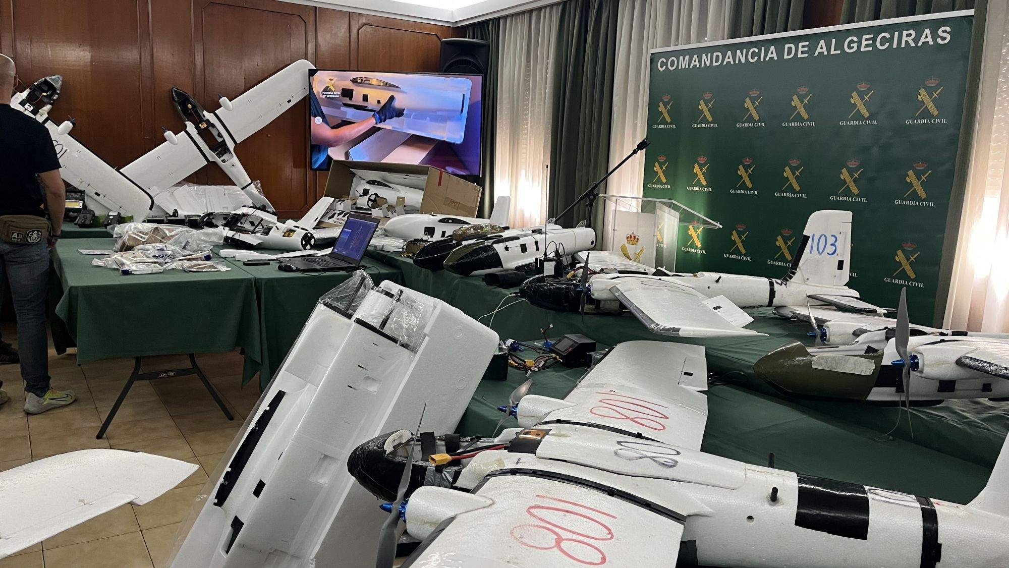 Cae una organización criminal que utilizaba drones para el tráfico de  drogas en el Estrecho