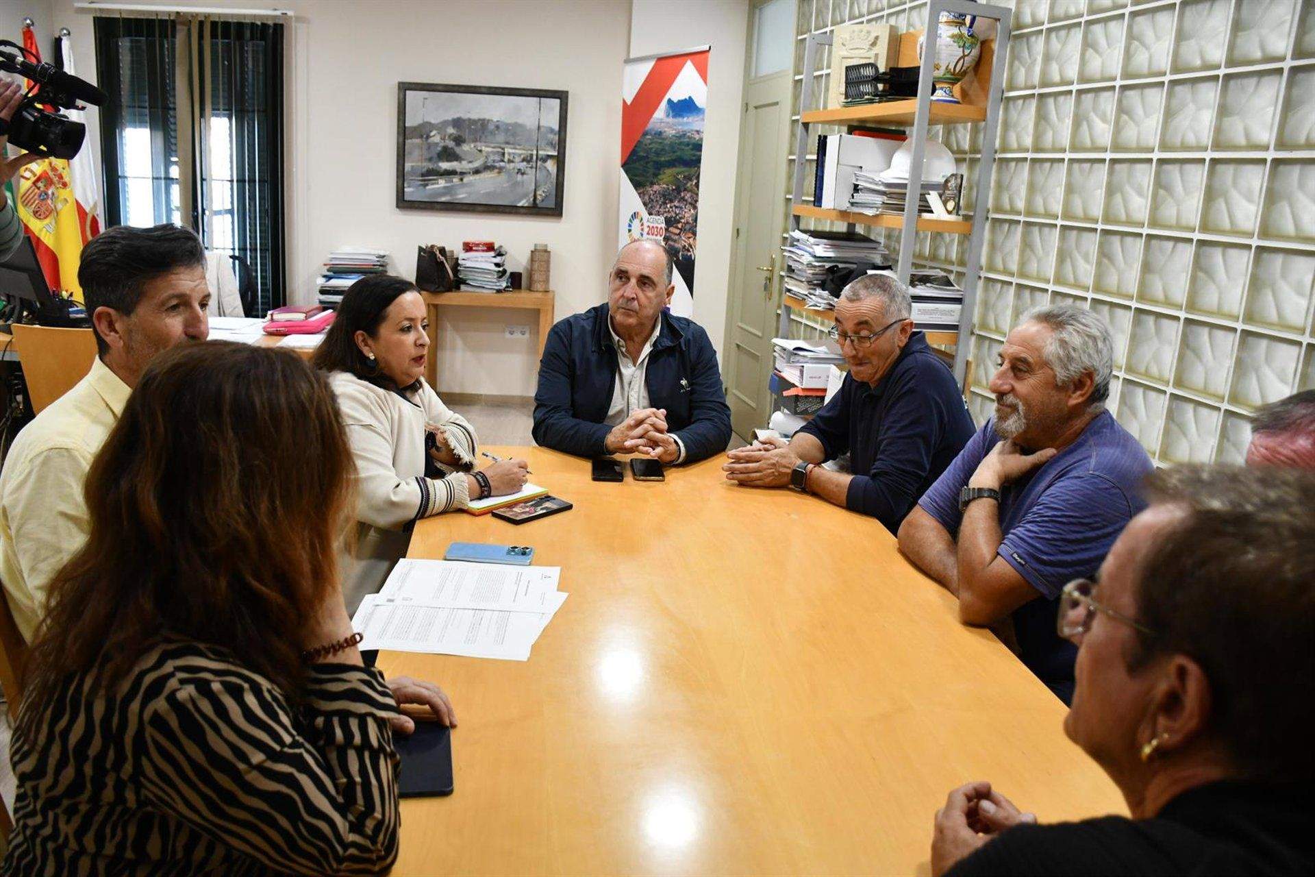 San Roque abordará con la Junta un plan para frenar la llegada de cerdos asilvestrados a zonas urbanas