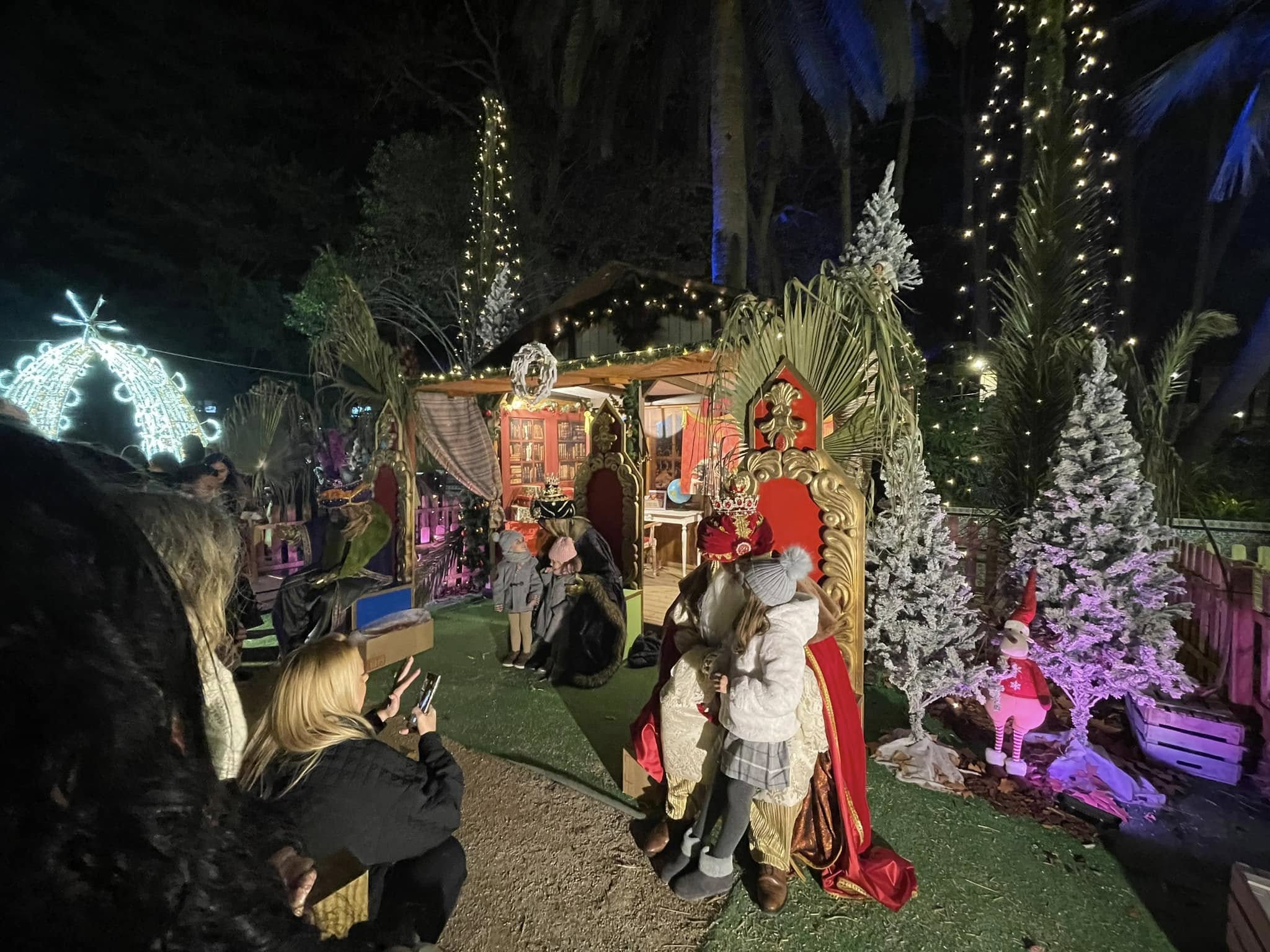 La Navidad llegará a Algeciras con una pista de patinaje y un rincón mágico para los Reyes y Papá Noel. Foto de archivo: S.F. / 8Directo La Navidad llegará a Algeciras con una pista de patinaje y un rincón mágico para los Reyes y Papá Noel. Foto de archivo: S.F. / 8Directo