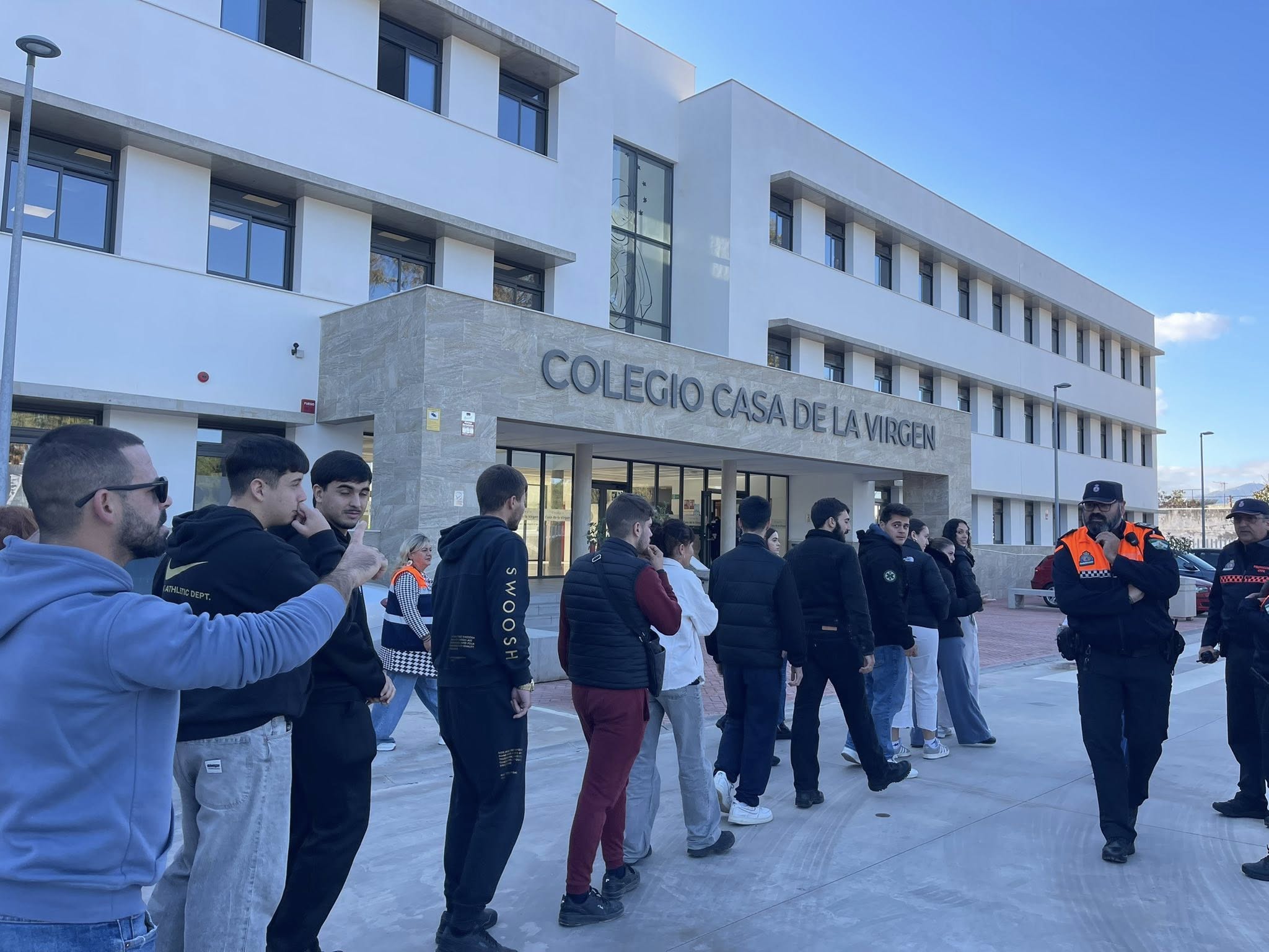 Simulacro de tsunami en Palmones: evacuación, sirenas y la búsqueda de una joven desaparecida. Foto: S.F. / 8Directo